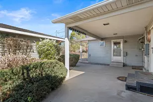 995 Bates Ave, Reno, NV 89502 - Photo 37