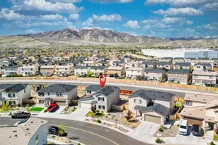 8957 Buffalo Grv Dr, Reno, NV 89506 - Photo 45