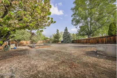 5445 N Scarsdale Circle, Reno, NV 89502 - Photo 39