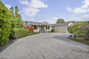 5445 N Scarsdale Cir, Reno, NV 89502 - Photo 5