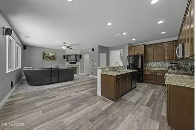 10891 Pebble Hill Drive, Reno, NV 89521 - Photo 13