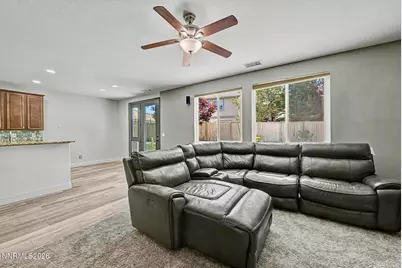 10891 Pebble Hill Drive, Reno, NV 89521 - Photo 9