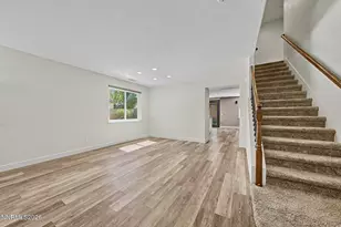 10891 Pebble Hill Dr, Reno, NV 89521 - Photo 17