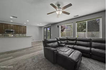 10891 Pebble Hill Drive, Reno, NV 89521 - Photo 15