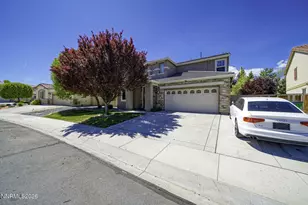 10891 Pebble Hill Dr, Reno, NV 89521 - Photo 3