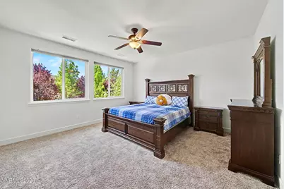 10891 Pebble Hill Drive, Reno, NV 89521 - Photo 23