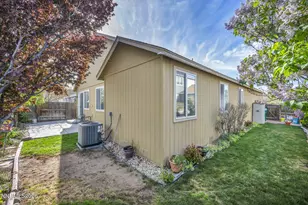 1374 Mountain Rose Dr, Fernley, NV 89408 - Photo 21