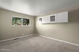 875 Montana Dr, Reno, NV 89503 - Photo 13