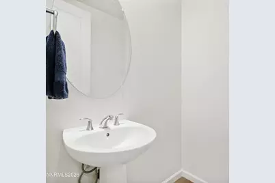 7724 Blue Earth Drive, Sparks, NV 89436 - Photo 13