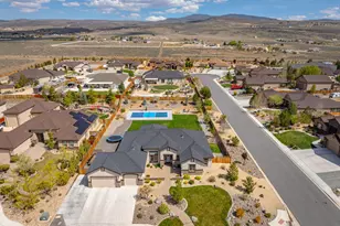 9910 Highball Ct, Sparks, NV 89441 - Photo 5