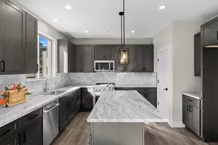 3614 Oakridge Dr, Sparks, NV 89436 - Photo 5