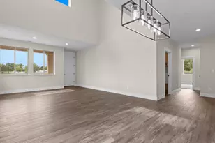 3638 Oakridge Dr, Sparks, NV 89436 - Photo 11