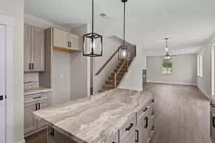 3638 Oakridge Dr, Sparks, NV 89436 - Photo 5