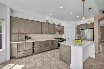 9390 Oakley Court, Reno, NV 89521 - Photo 7