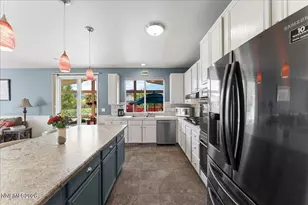 4930 W Hidden Valley Dr, Reno, NV 89502 - Photo 15