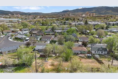 745 Hood Avenue, Reno, NV 89512 - Photo 29