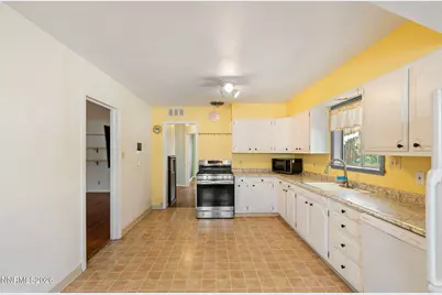 745 Hood Avenue, Reno, NV 89512 - Photo 13