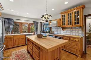 1985 Skyline Blvd, Reno, NV 89509 - Photo 11