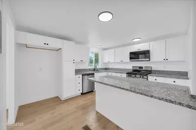 17890 Fantail Circle, Reno, NV 89508 - Photo 7