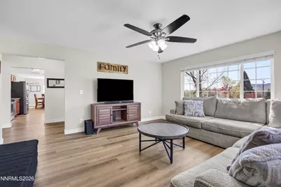 10755 Silver Knolls Boulevard, Reno, NV 89508 - Photo 5