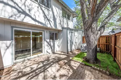 1150 Brooktree Drive #APT 3, Sparks, NV 89434 - Photo 27