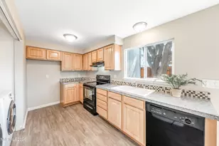 1150 Brooktree Dr, Sparks, NV 89434 - Photo 13