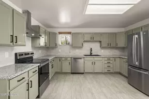 1785 Bonneville Ave, Reno, NV 89503 - Photo 13