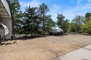 16020 Edmands Dr, Reno, NV 89511 - Photo 35