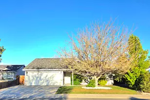 333 Monte Cristo Dr, Dayton, NV 89403 - Photo 1