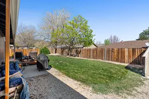 616 Pioche St, Carson City, NV 89701 - Photo 21