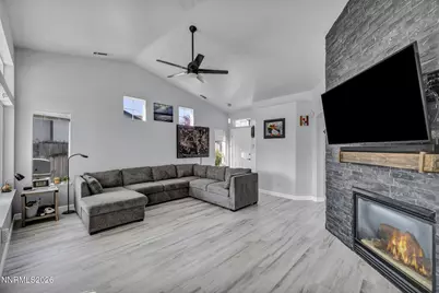 7766 Cerritos Circle, Sparks, NV 89436 - Photo 7