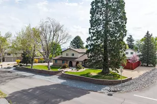 12065 Stoneybrook Dr, Reno, NV 89511 - Photo 3