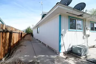 1175 Kelly Dr, Reno, NV 89503 - Photo 5