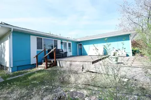 1175 Kelly Dr, Reno, NV 89503 - Photo 7