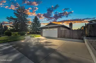 1970 Royal Dr, Reno, NV 89503 - Photo 27