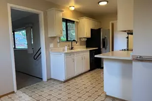 1970 Royal Dr, Reno, NV 89503 - Photo 11