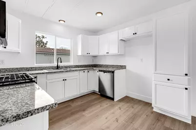 515 Budger Way, Reno, NV 89506 - Photo 9