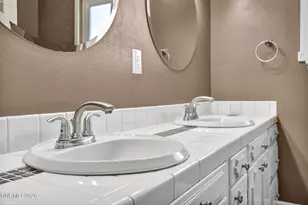 14190 Rim Rock Dr, Reno, NV 89521 - Photo 43