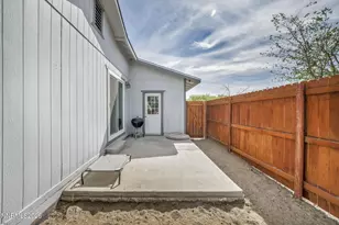 3811 Deodar St, Silver Springs, NV 89429 - Photo 11