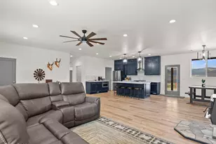 885 Serenity Pl, Reno, NV 89510 - Photo 9