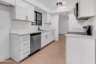 1001 Kings Row, Reno, NV 89503 - Photo 11