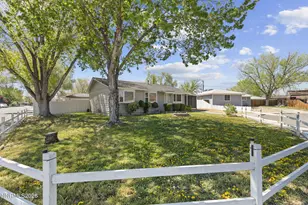 2781 Tiffany Cir, Sparks, NV 89431 - Photo 3