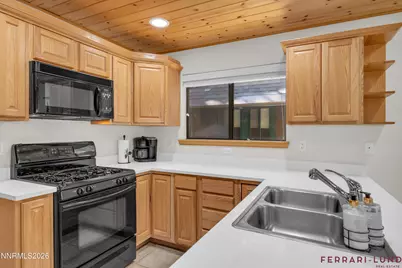 599 Crest Lane #UNIT 19, Incline Village, NV 89451 - Photo 9