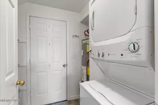 3903-3907 Village Dr, Carson City, NV 89701 - Photo 21