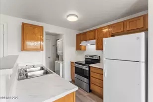 3903-3907 Village Dr, Carson City, NV 89701 - Photo 9