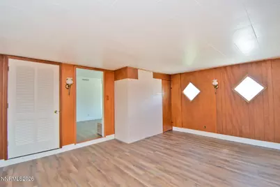 10 E J Street, Sparks, NV 89431 - Photo 33
