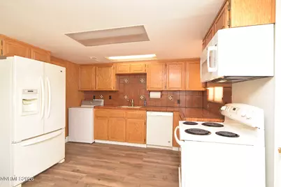 10 E J Street, Sparks, NV 89431 - Photo 5