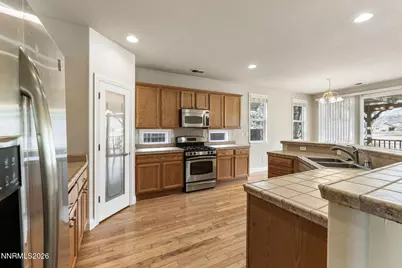 913 Lakeview Drive, Dayton, NV 89403 - Photo 11