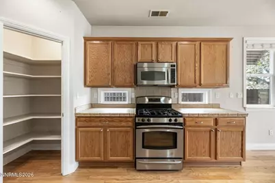 913 Lakeview Drive, Dayton, NV 89403 - Photo 13