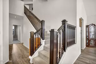 2405 Serena Dr, Reno, NV 89503 - Photo 5